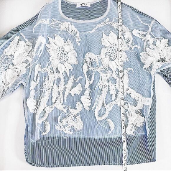 Blue Floral Embroidered Blouse - Picture 8 of 8